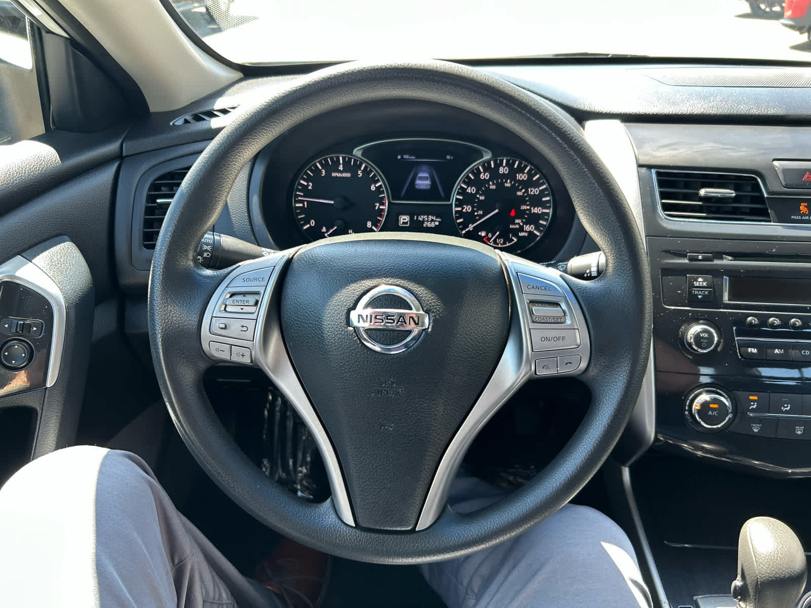 Used 2014 Nissan Altima 2.5 S FWD image 15