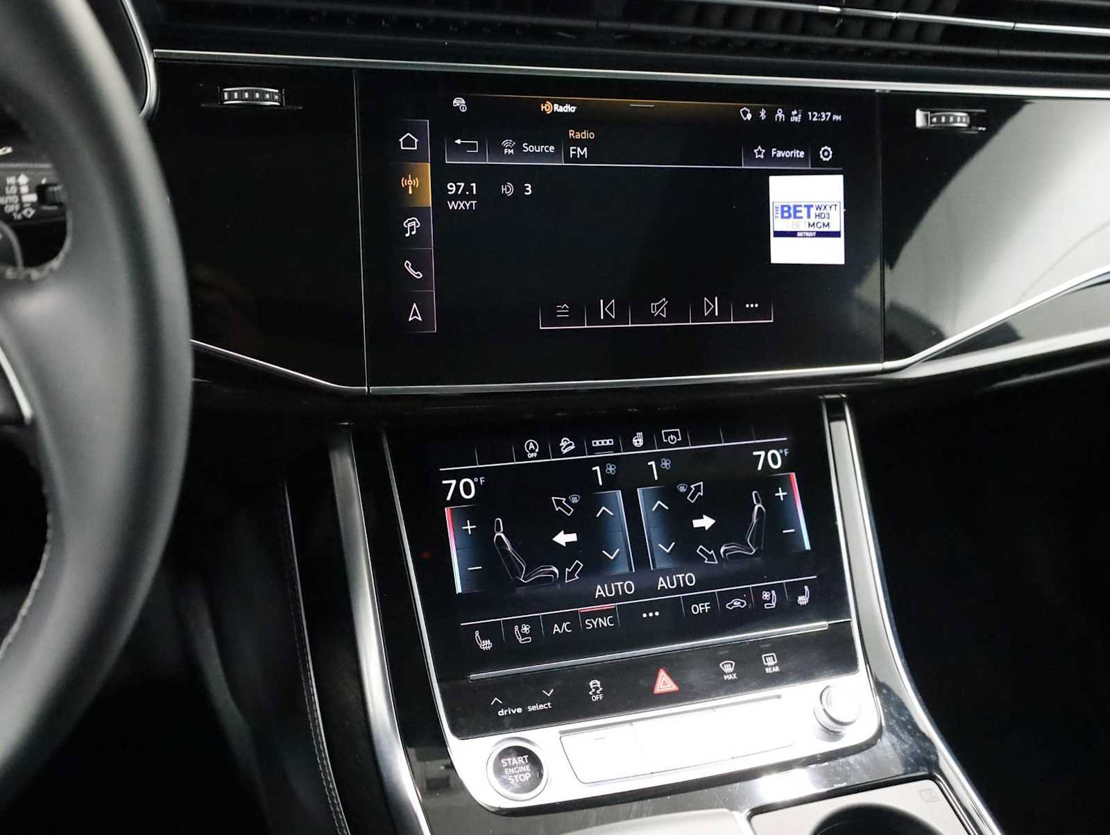Certified 2026 Audi Q8 Premium Plus AWD/4WD image 30