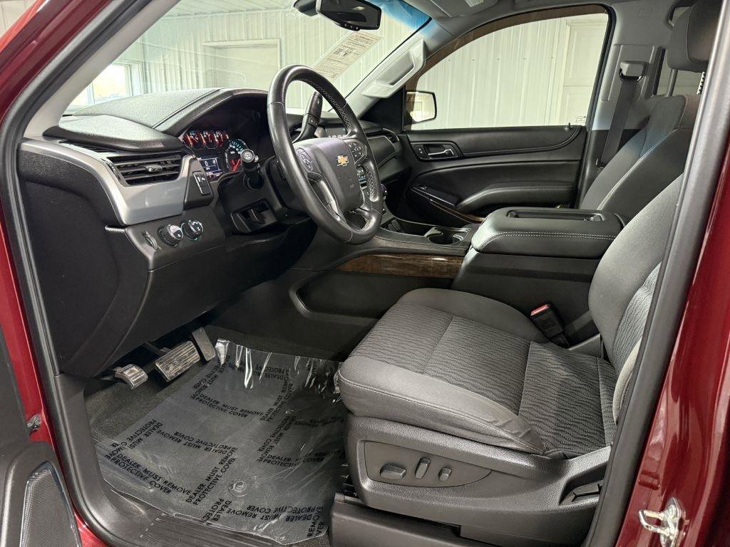 Used 2017 Chevrolet Suburban LS AWD/4WD image 9
