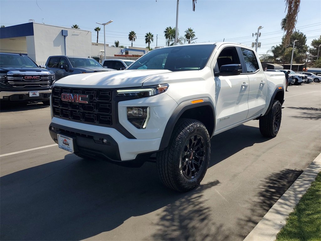 New 2026 GMC Canyon Elevation w/ Convenience Package image 2