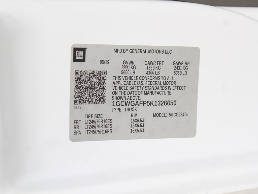 Used 2019 Chevrolet Express 2500 w/ Driver Convenience Package image 20