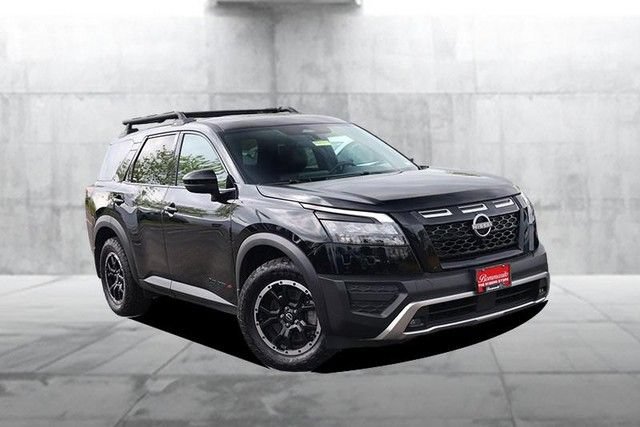 Certified 2025 Nissan Pathfinder Rock Creek AWD/4WD image 2