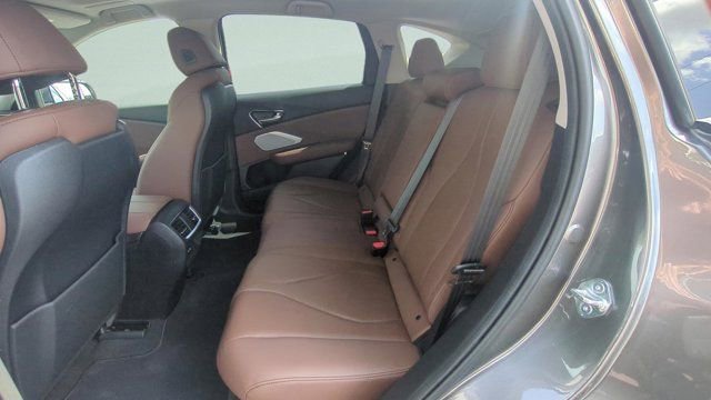 Certified 2025 Acura RDX w/ Technology Package image 24