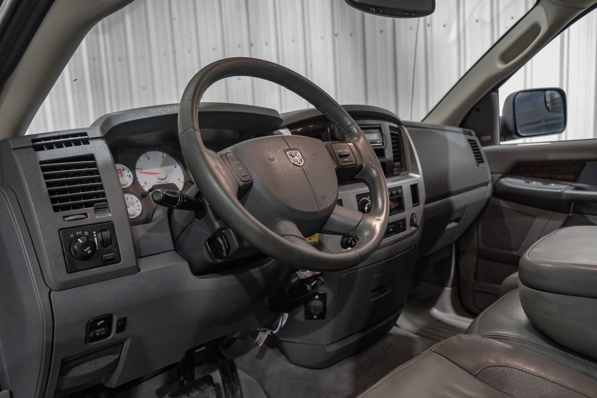Used 2008 Dodge Ram 3500 Truck Laramie w/ Trailer Tow Group AWD/4WD image 14