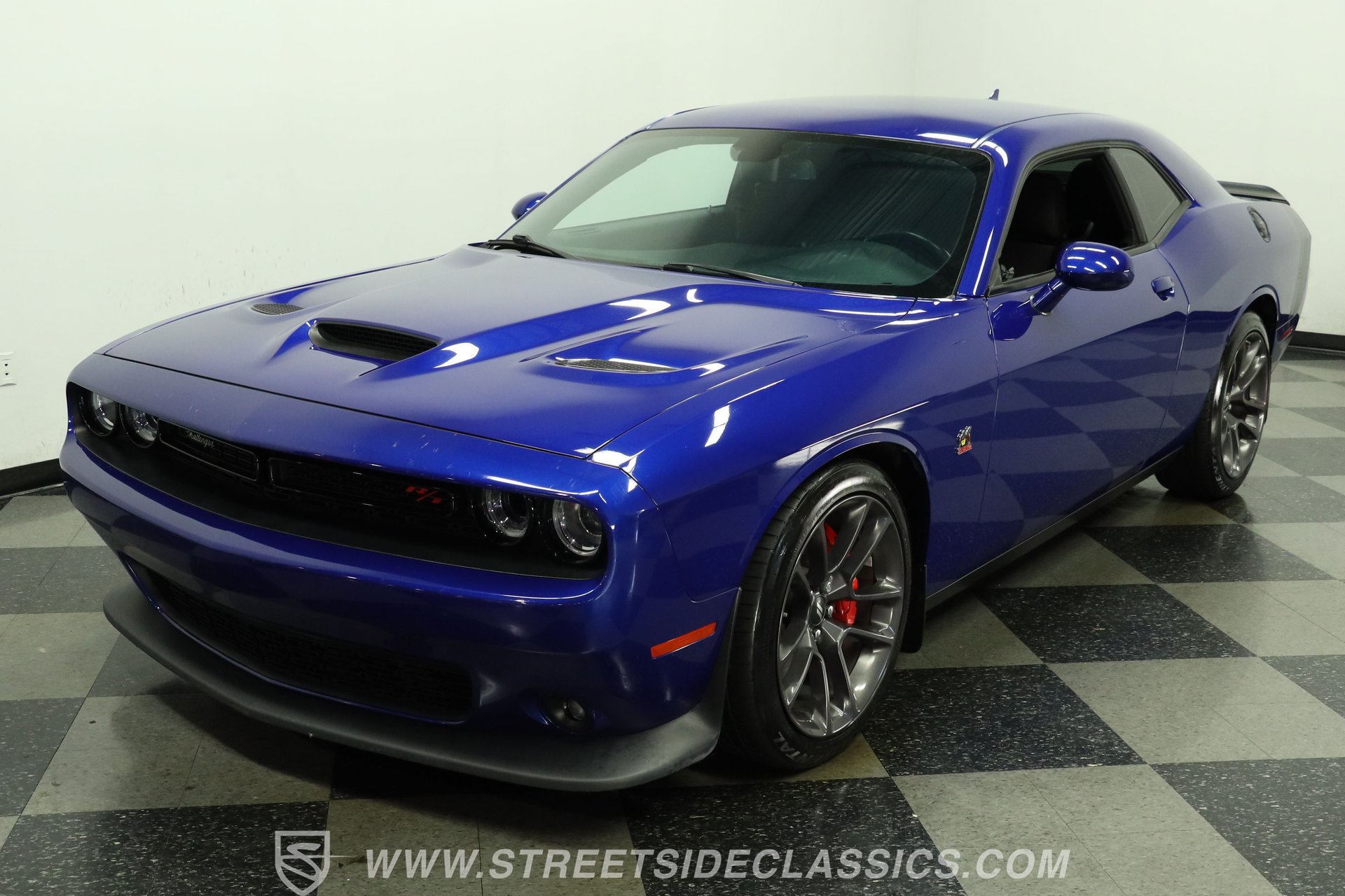 Used 2022 Dodge Challenger R/T Scat Pack w/ Driver Convenience Group RWD image 18