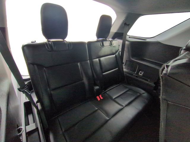Used 2023 Ford Explorer XLT w/ Equipment Group 202A image 25