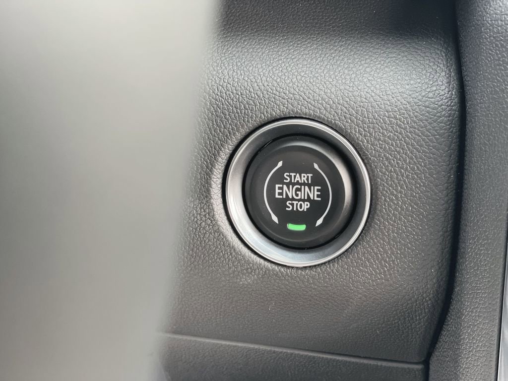 New 2026 GMC Acadia AT4 w/ Luxury Package image 24