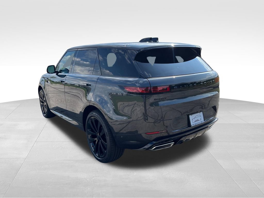 New 2026 Land Rover Range Rover Sport Dynamic SE AWD/4WD image 3