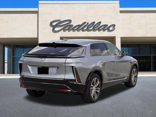 New 2026 Cadillac Lyriq Luxury w/ LPO, Floor Liner Package RWD image 3