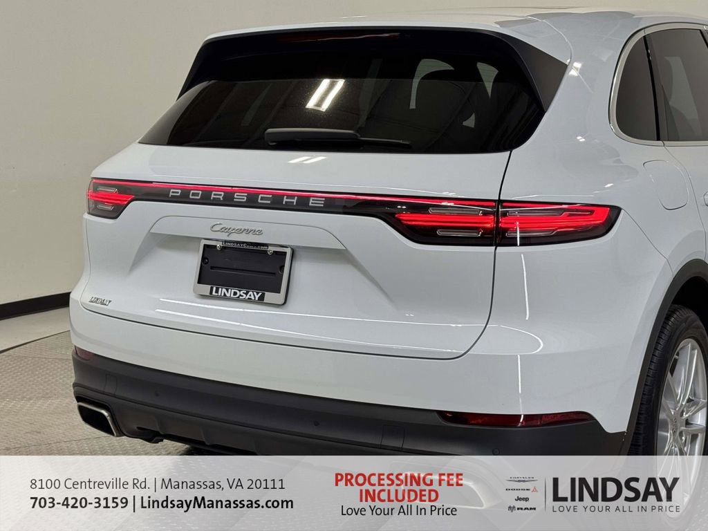 Used 2023 Porsche Cayenne Platinum Edition AWD/4WD image 9