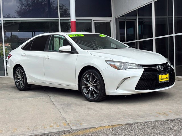 Used 2016 Toyota Camry XSE w/ Moonroof Package FWD image 28