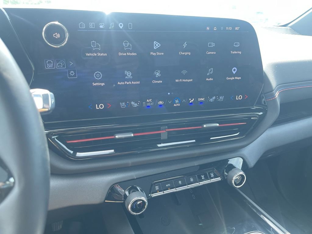 Used 2025 Chevrolet Silverado EV RST AWD/4WD image 17