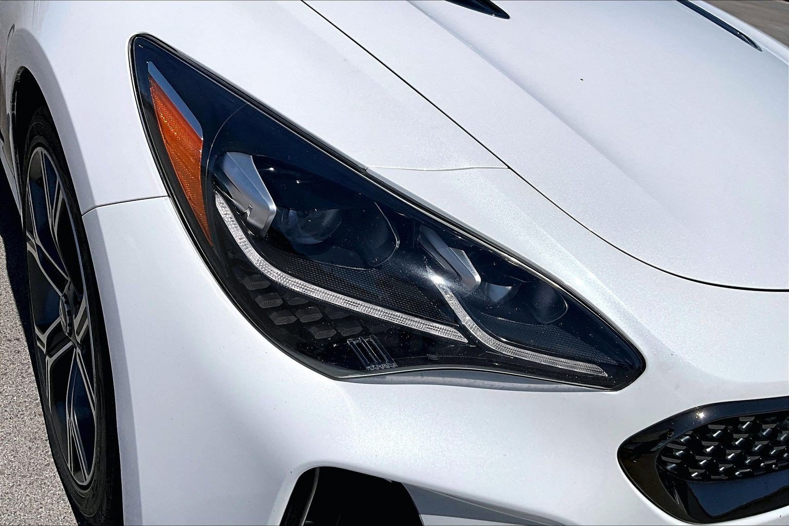 Used 2018 Kia Stinger GT2 RWD image 30