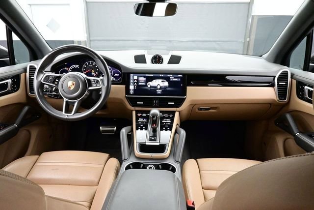 Certified 2021 Porsche Cayenne S AWD/4WD image 20