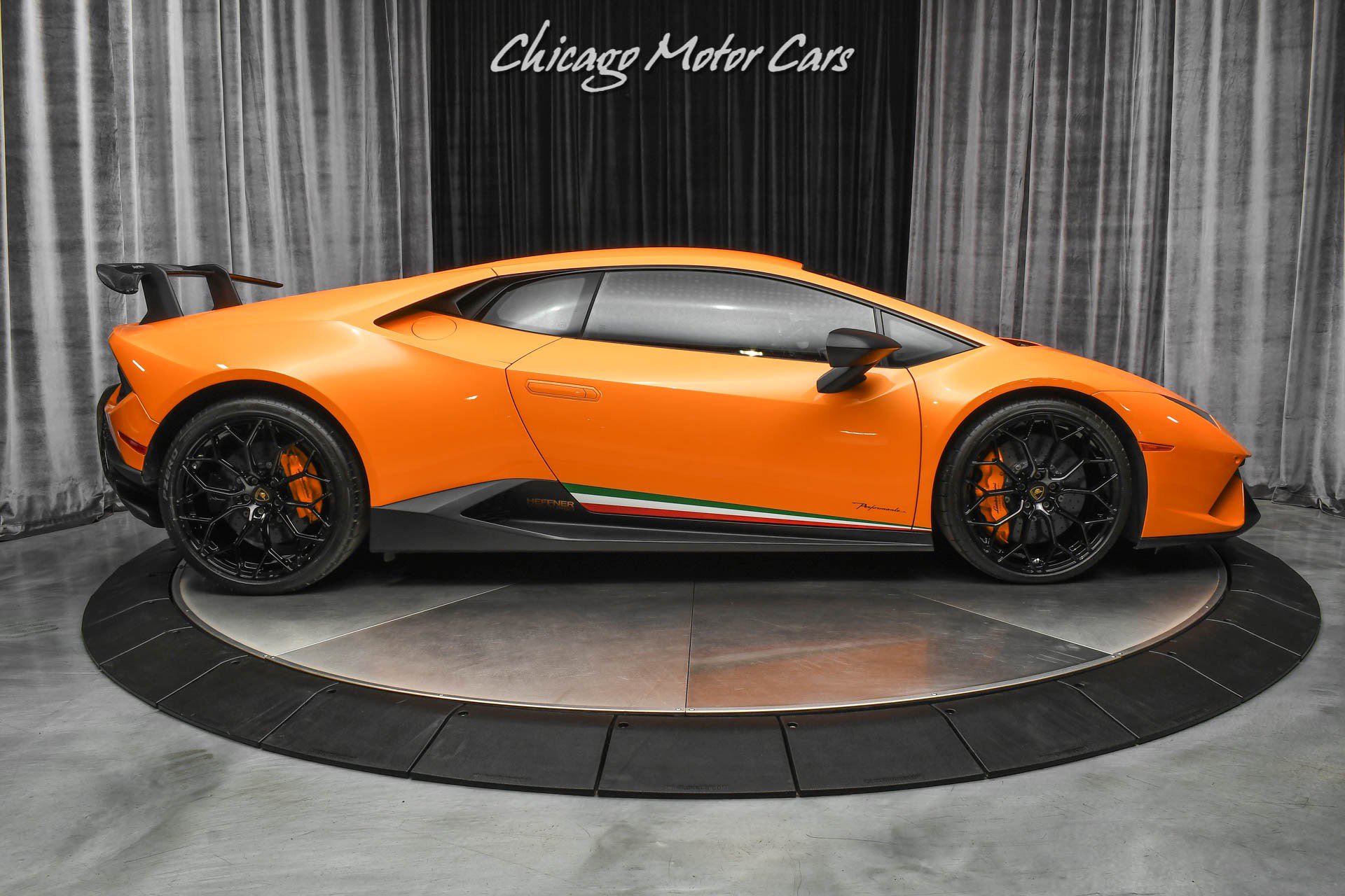 Used 2018 Lamborghini Huracan Performante image 42