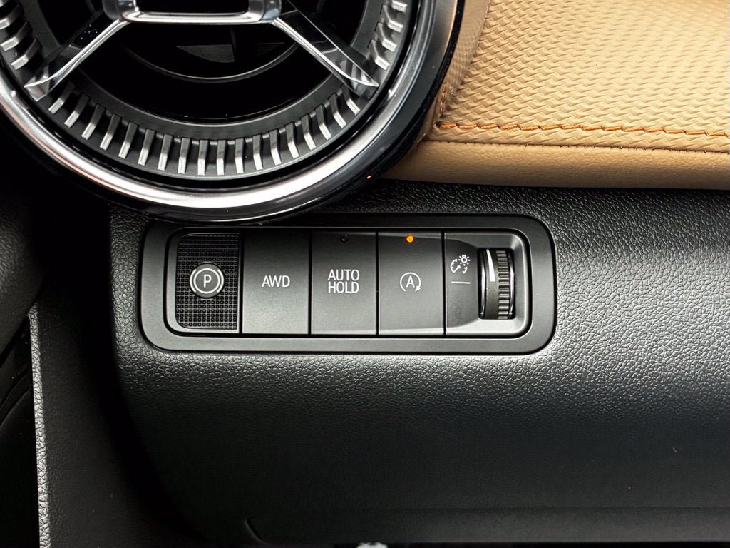 New 2027 Chevrolet Equinox ACTIV w/ Safety and Technology Package AWD/4WD image 10