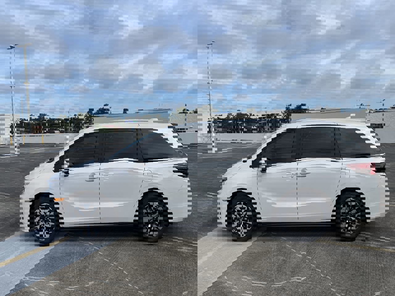 New 2026 Honda Odyssey EX-L image 5