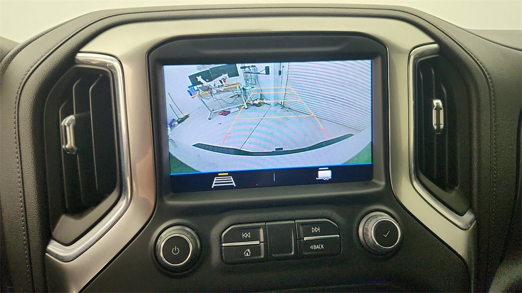 Used 2022 Chevrolet Silverado 2500 LT w/ Convenience Package image 21