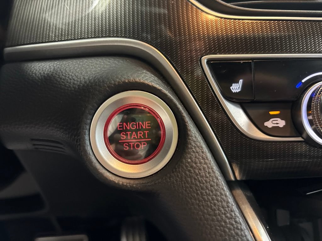 Used 2018 Honda Accord Sport image 18