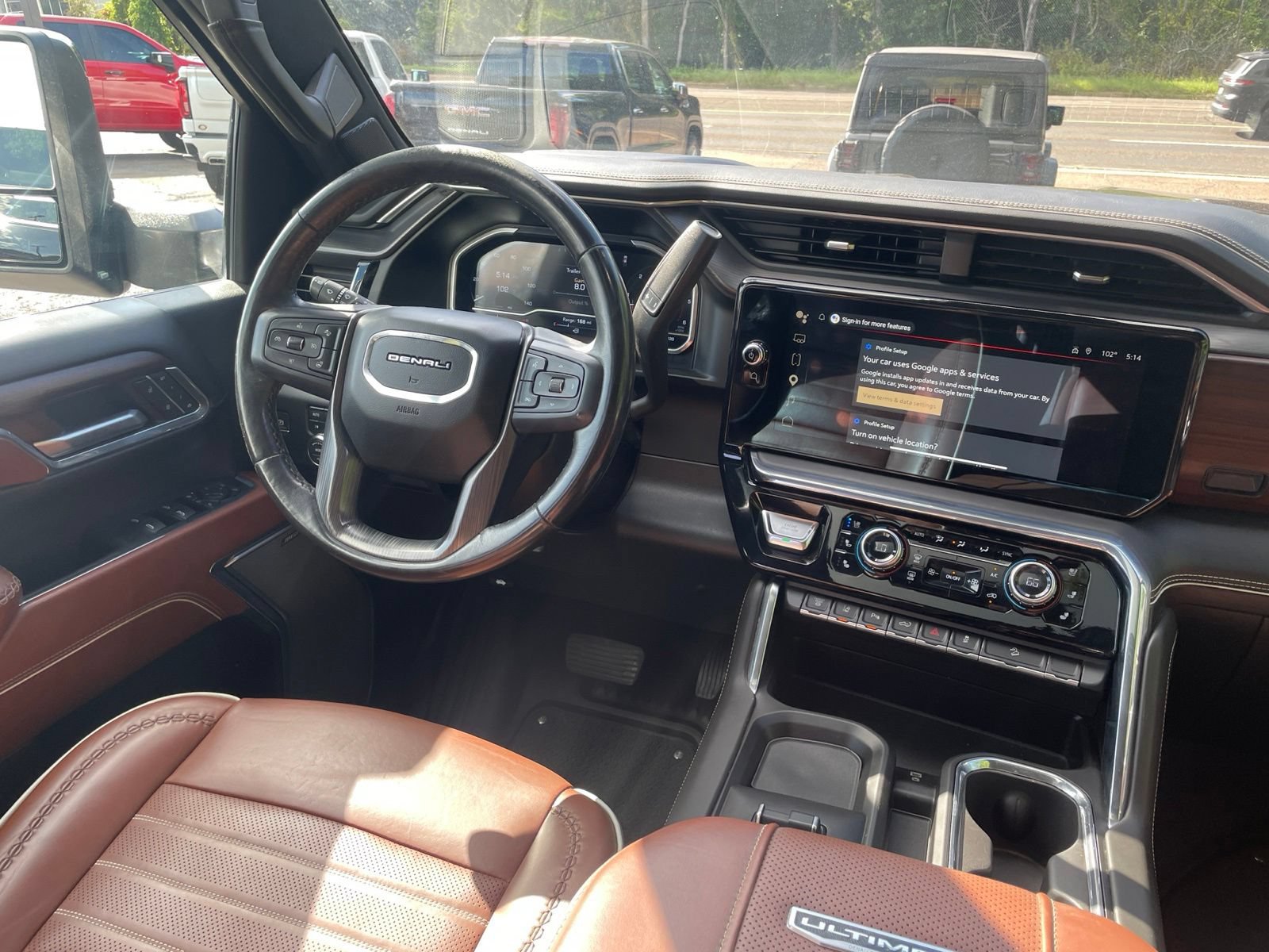 Used 2024 GMC Sierra 2500 Denali Ultimate w/ Max Trailering Package AWD/4WD image 32