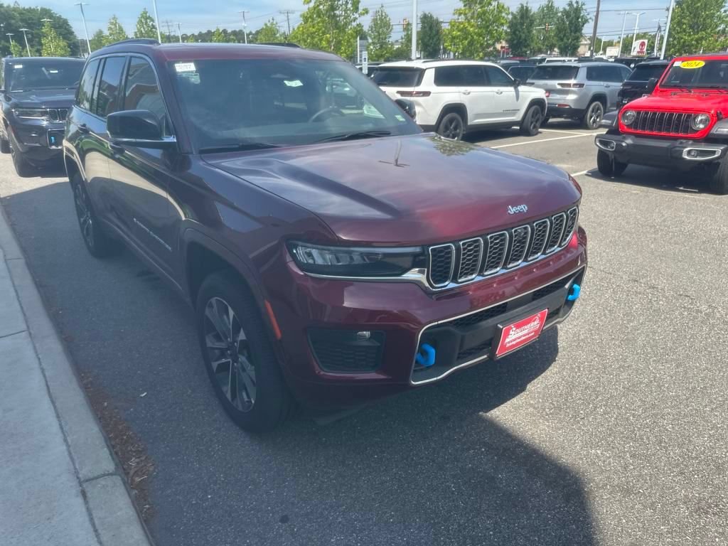 New 2024 Jeep Grand Cherokee Overland w/ Advanced Protech Group III AWD/4WD image 21