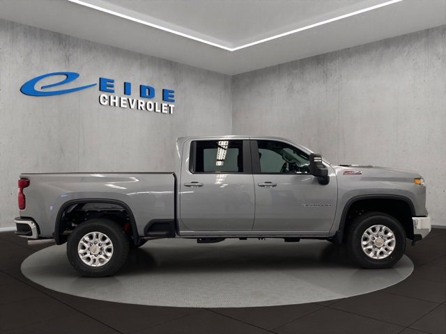 New 2026 Chevrolet Silverado 3500 LT w/ All Star Edition video 2