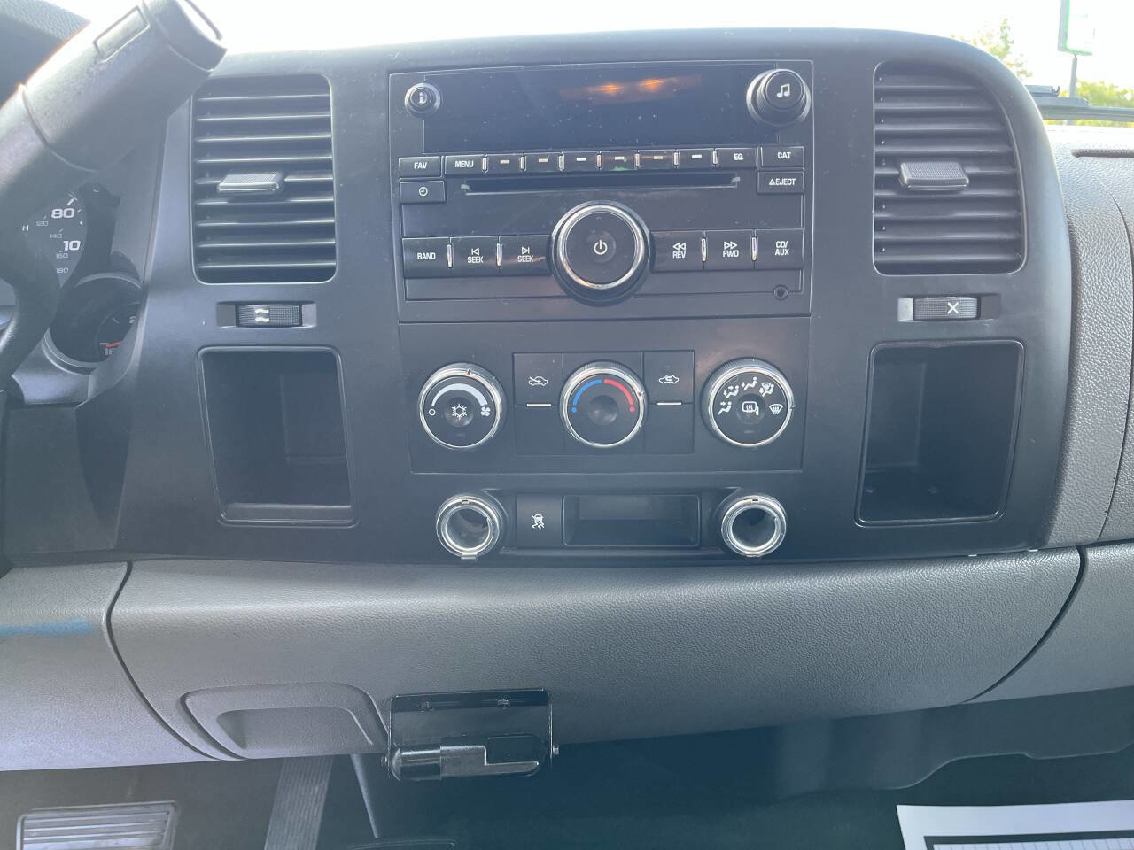 Used 2011 Chevrolet Silverado 1500 LS image 14