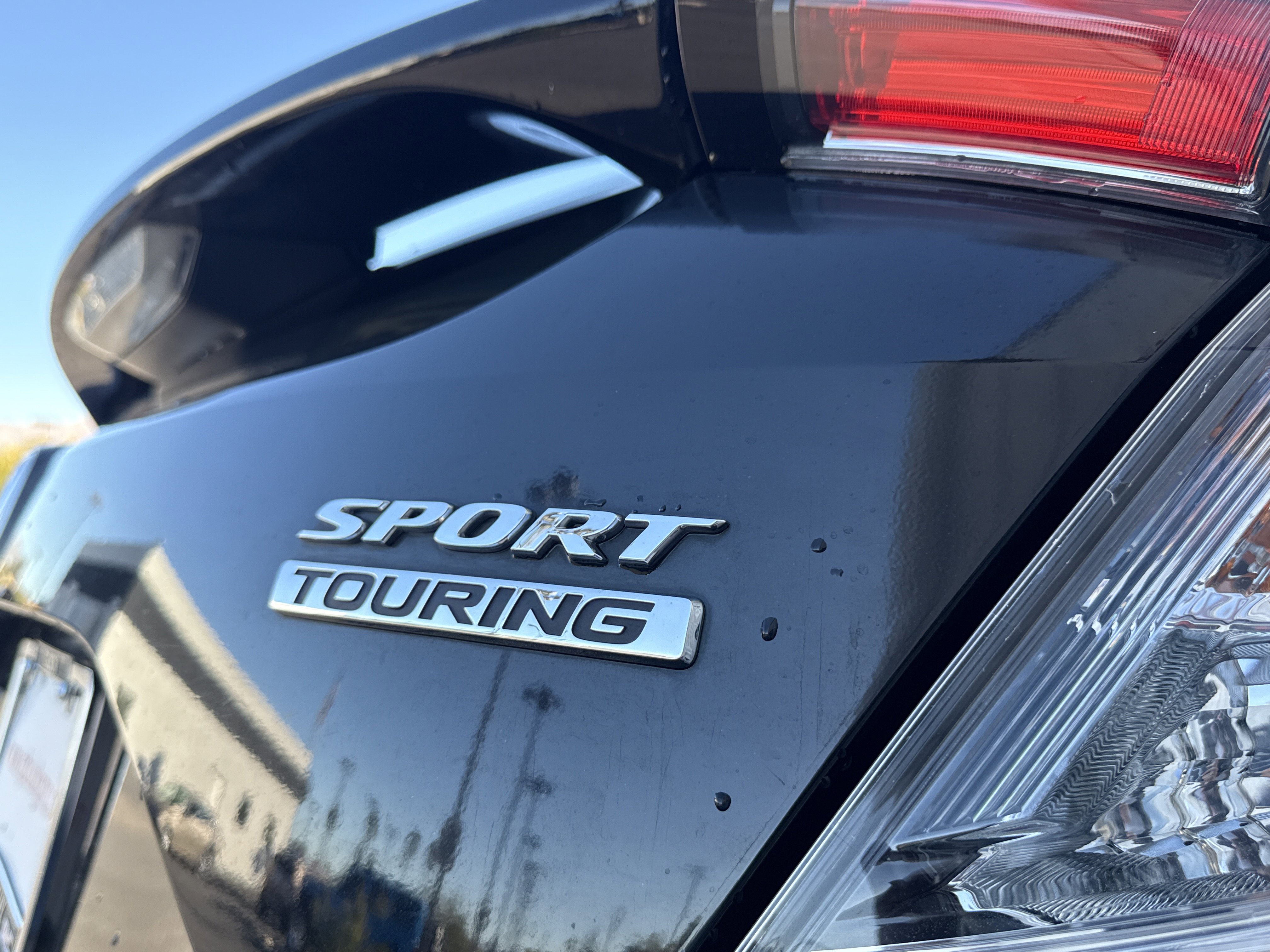Used 2019 Honda Civic Sport Touring image 9