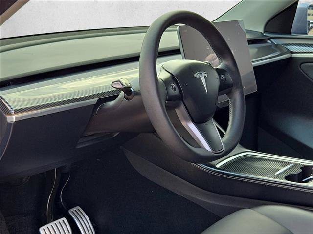 Used 2024 Tesla Model Y Performance AWD/4WD image 10
