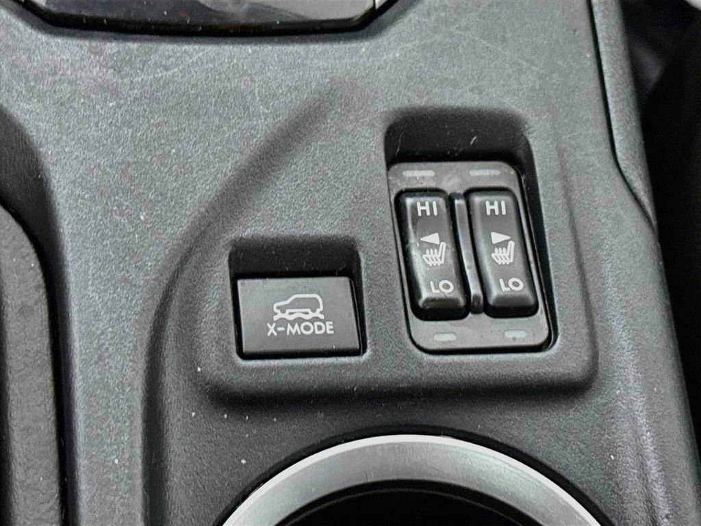 Used 2019 Subaru Crosstrek 2.0i Limited w/ Moonroof Package w/Navigation AWD/4WD image 12