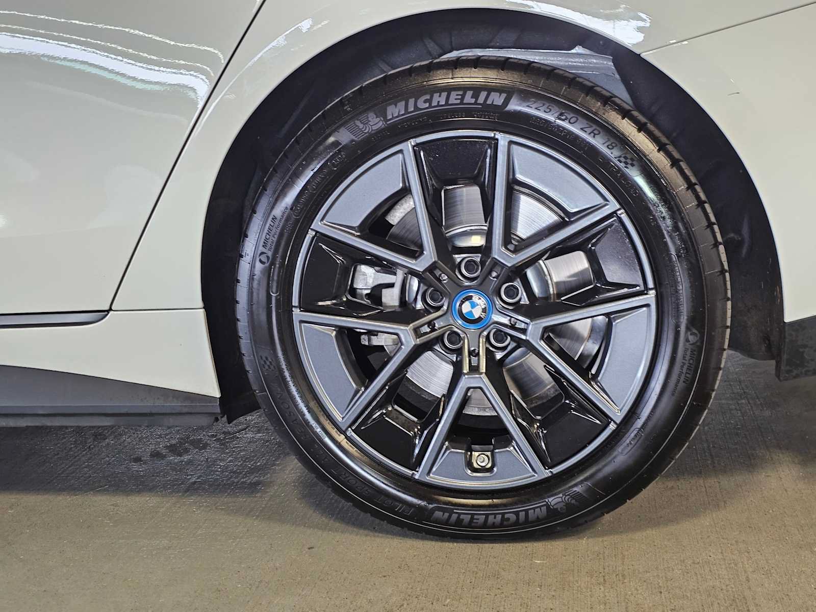 Certified 2023 BMW i4 eDrive35 RWD image 8