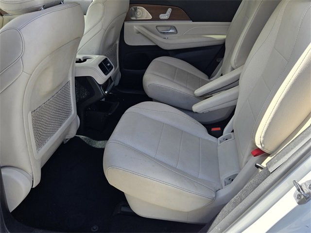 Used 2021 Mercedes-Benz GLS 450 4MATIC image 11