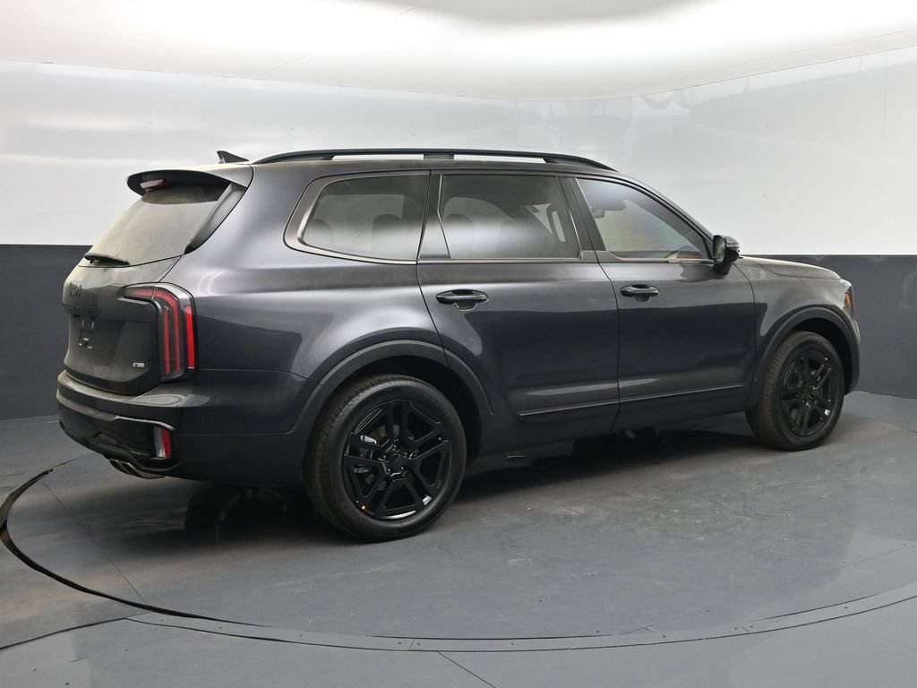 Certified 2025 Kia Telluride SX X-Line image 3