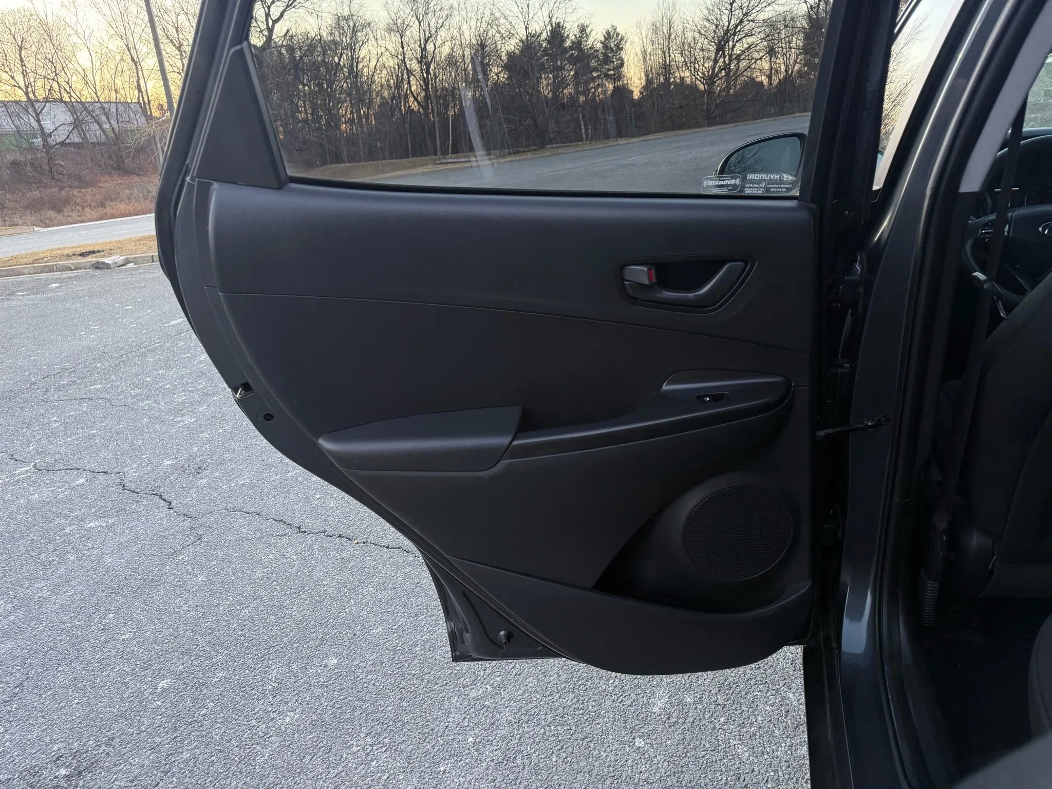 Used 2022 Hyundai Kona SEL image 21