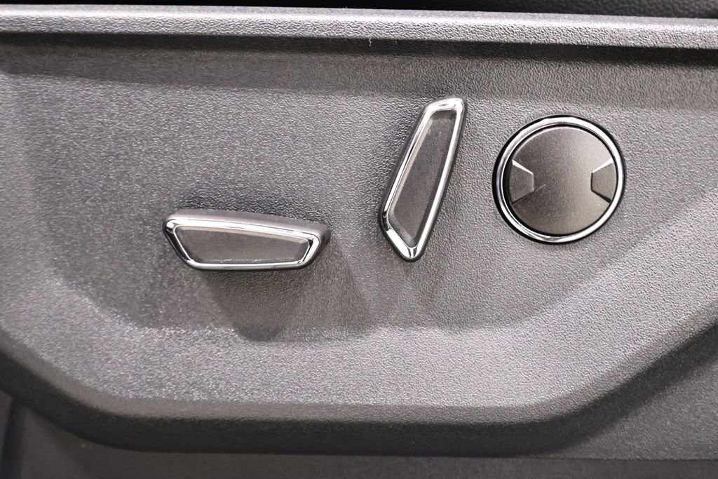 New 2026 Ford F150 Lariat image 13