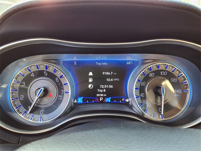 Used 2022 Chrysler 300 S image 15