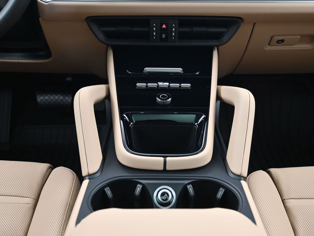 New 2026 Porsche Cayenne image 10