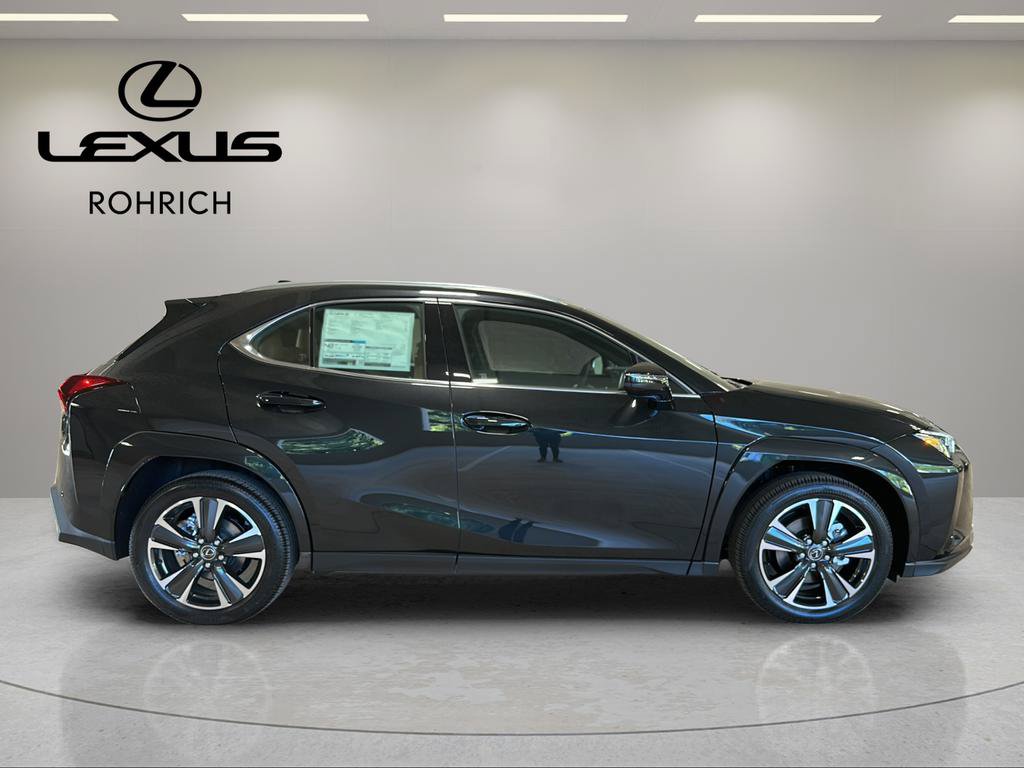 New 2026 Lexus UX 300h AWD image 7