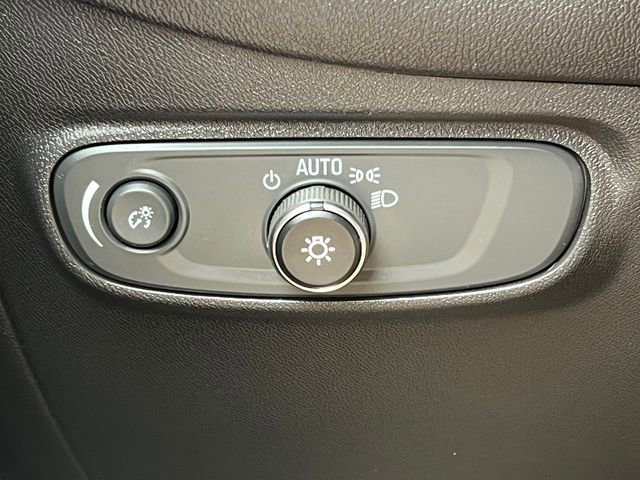 Used 2024 Chevrolet Equinox LT w/ LPO, Floor Liner Package AWD/4WD image 16