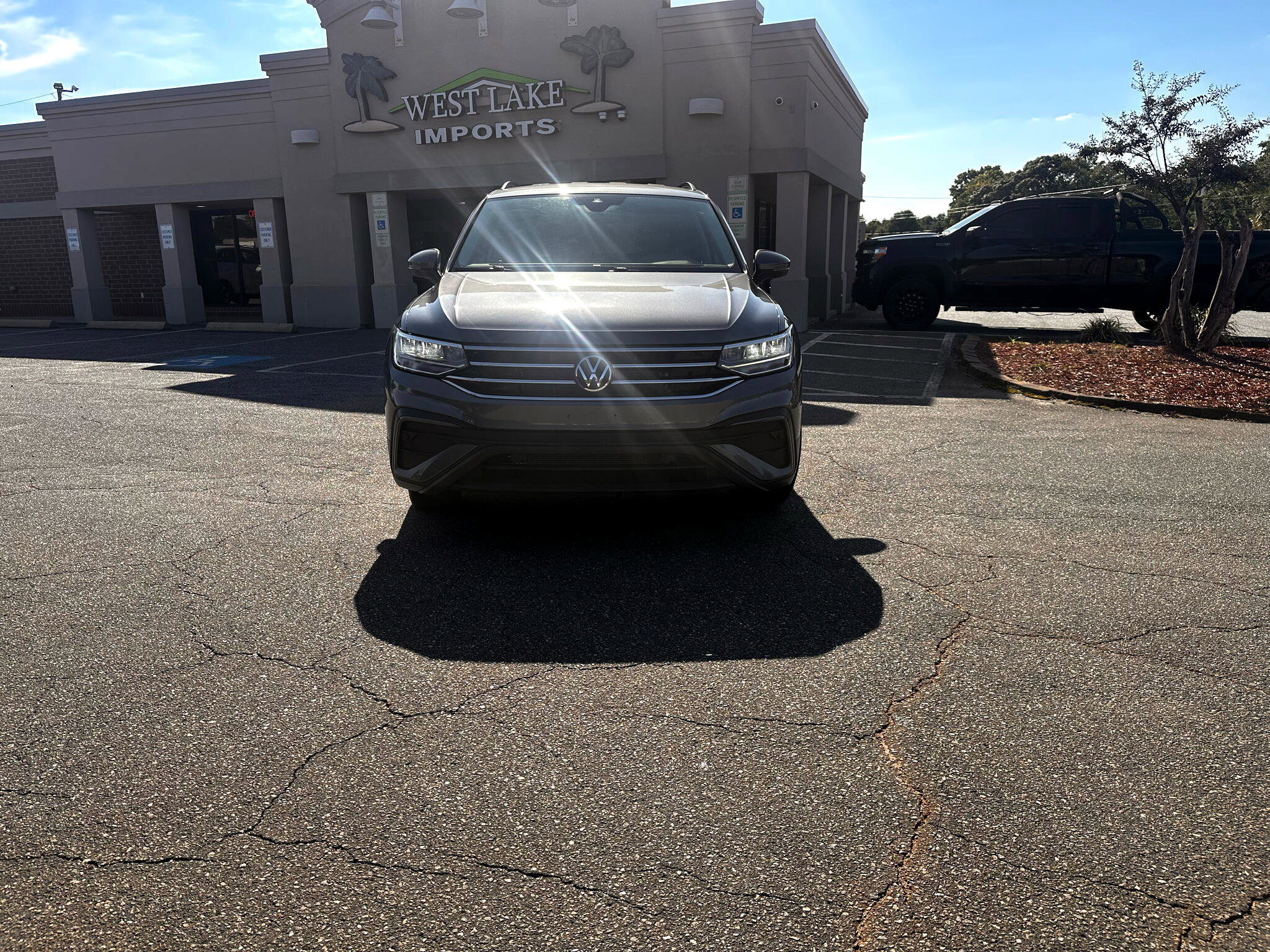 Used 2024 Volkswagen Tiguan S image 6