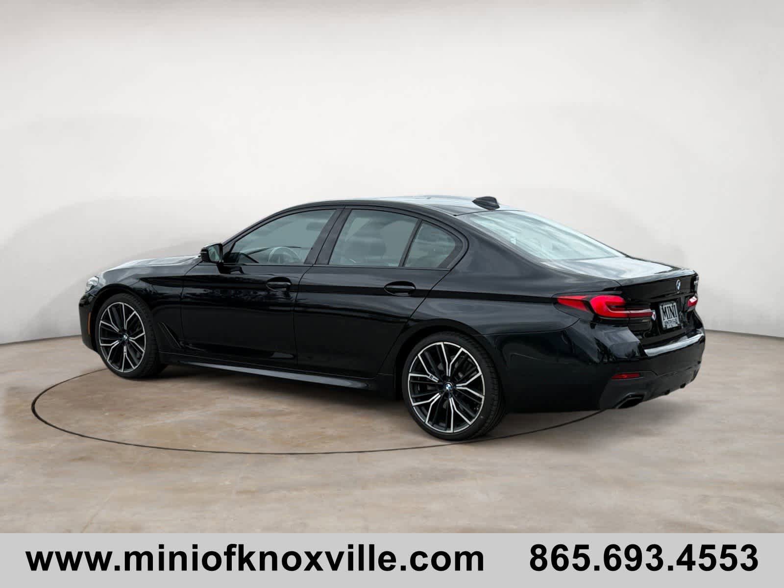 Used 2021 BMW 540i w/ M Sport Package RWD image 5