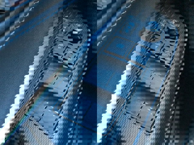 Used 2021 Toyota Venza Limited AWD/4WD image 25