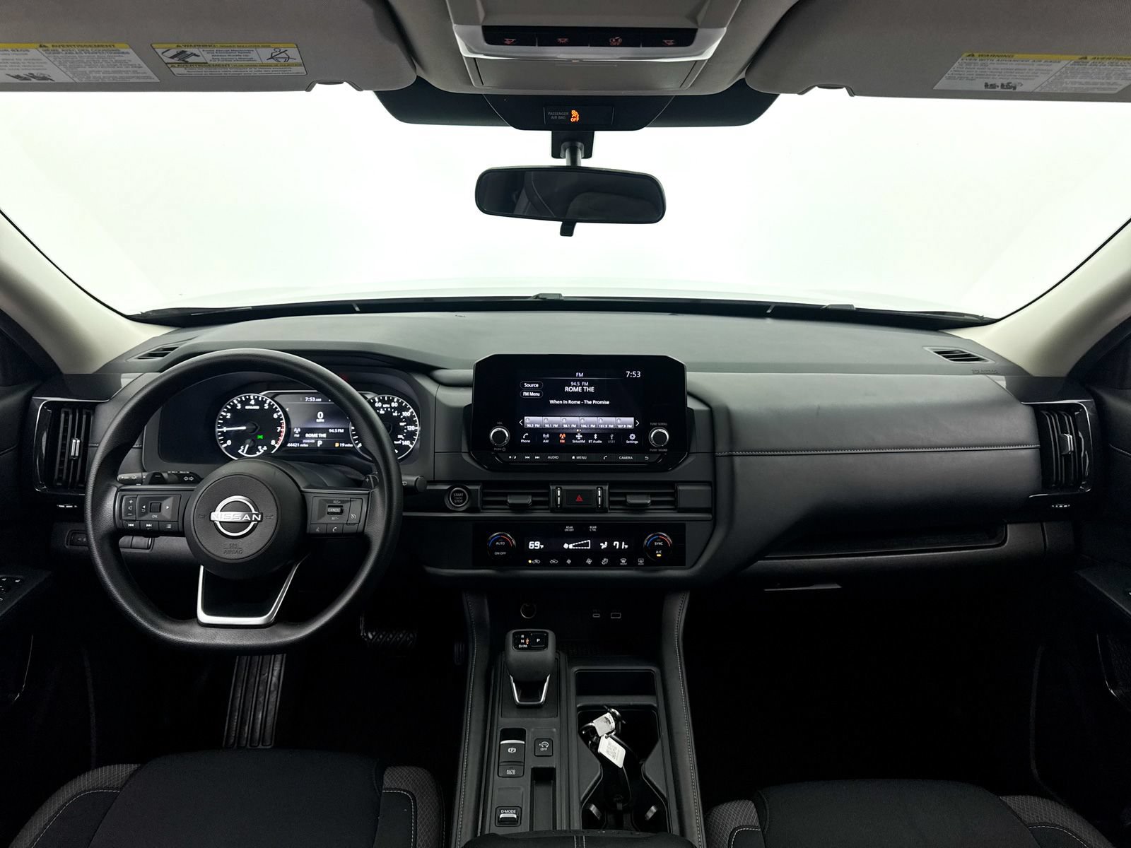 Used 2024 Nissan Pathfinder S FWD image 20
