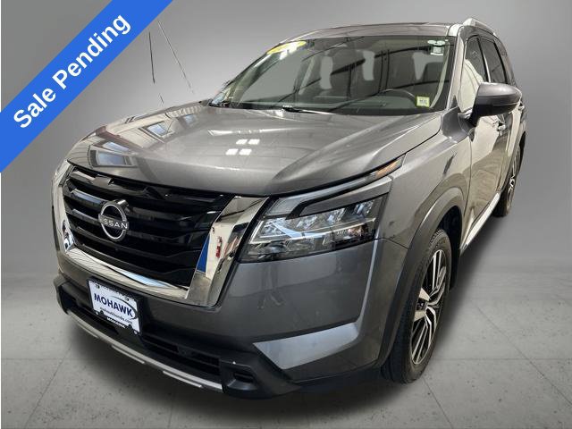 Used 2024 Nissan Pathfinder Platinum w/ Cargo Package