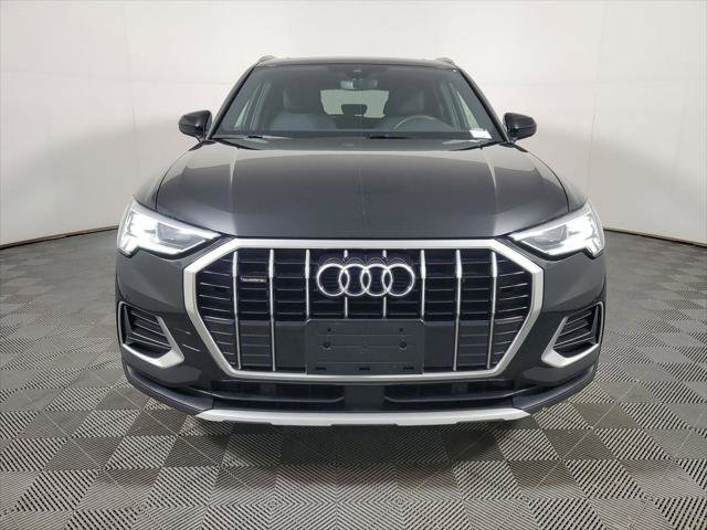 Certified 2019 Audi Q3 2.0T Premium Plus w/ Premium Plus Package AWD/4WD image 2