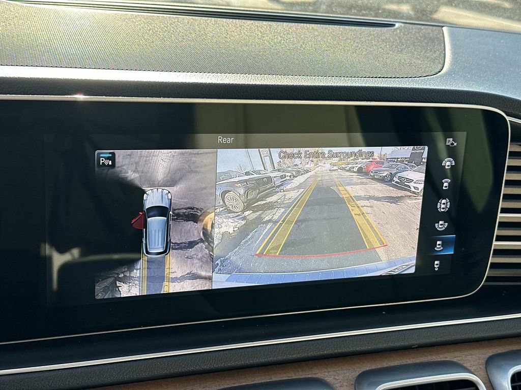 Used 2022 Mercedes-Benz GLE 350 4MATIC w/ Premium Package image 12