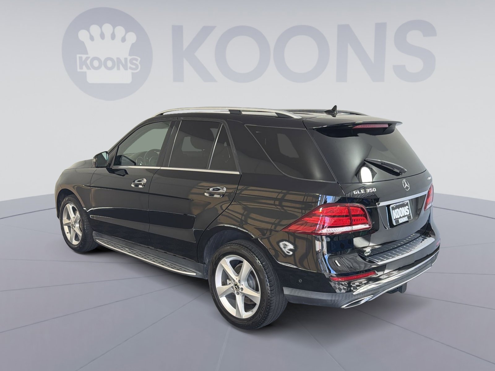 Used 2018 Mercedes-Benz GLE 350 4MATIC image 4