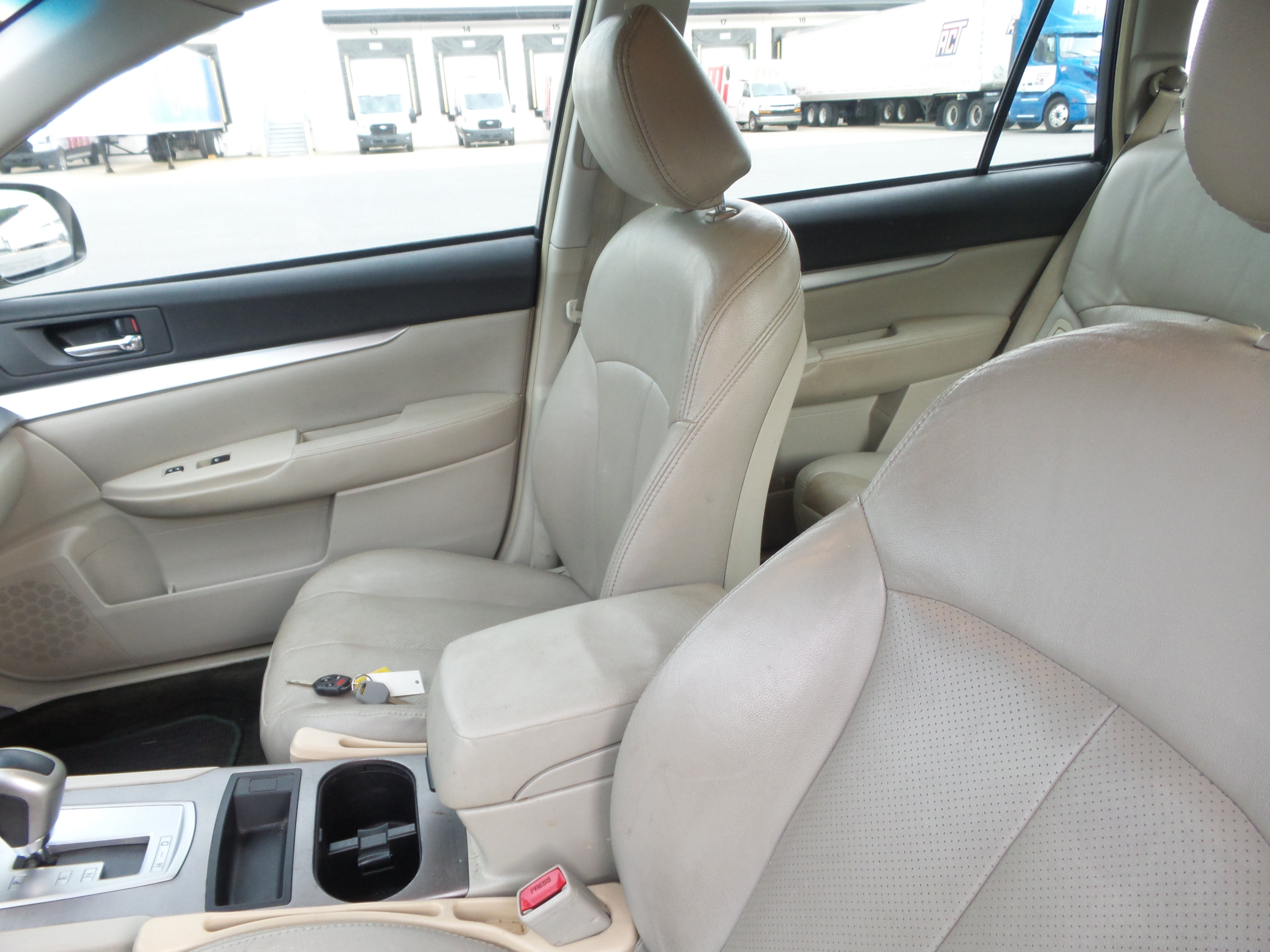 Used 2014 Subaru Outback 2.5i AWD/4WD image 86