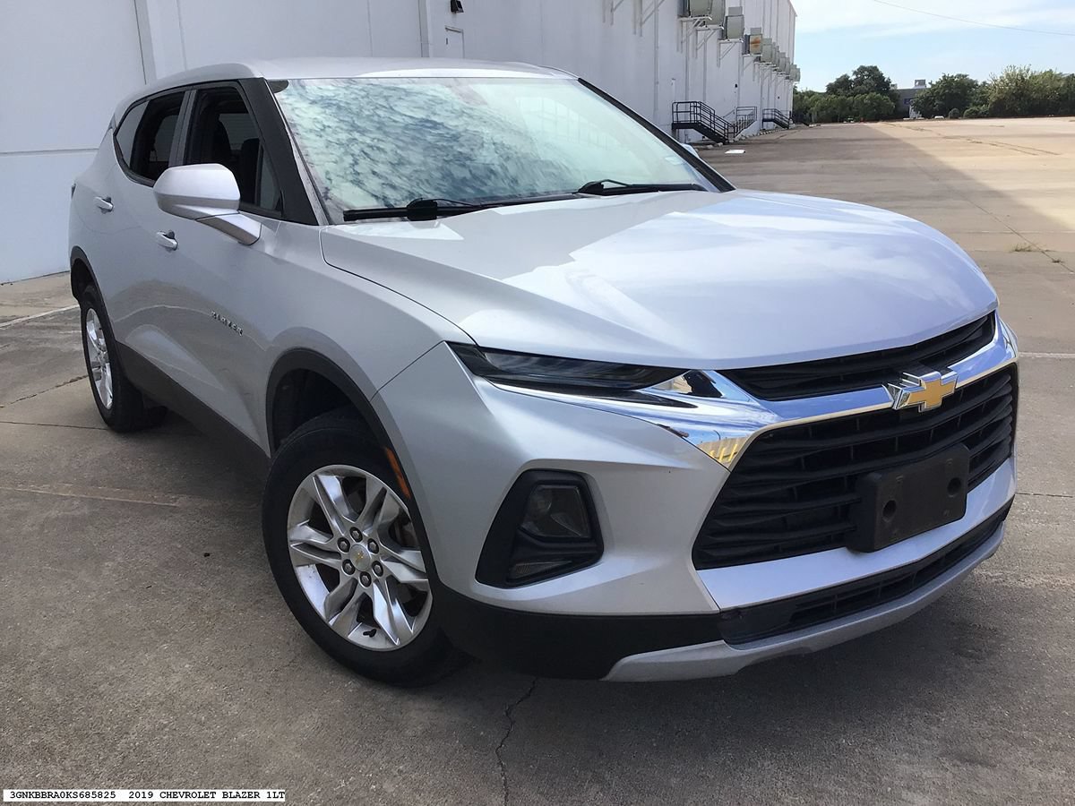 Used 2019 Chevrolet Blazer LT FWD image 4