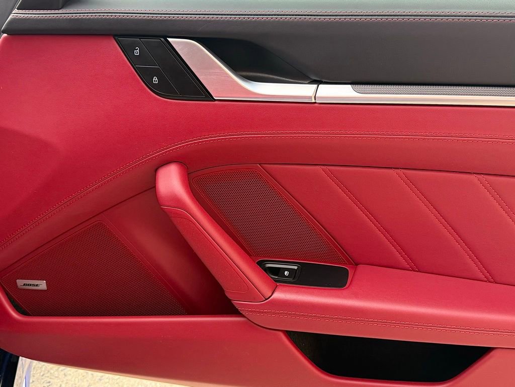 Used 2022 Porsche 911 Turbo S image 25